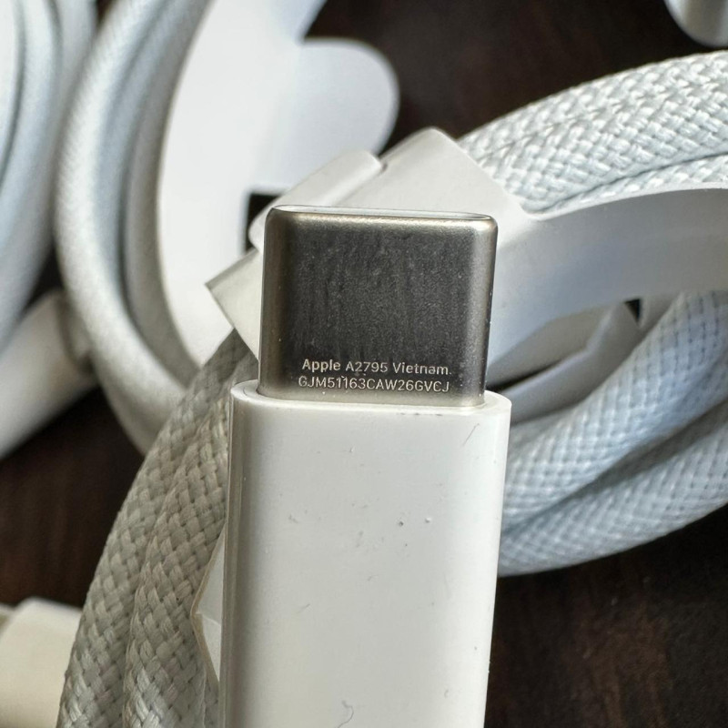 Original Apple Type-C to Type-C Cable Directly Imported From Hongkong